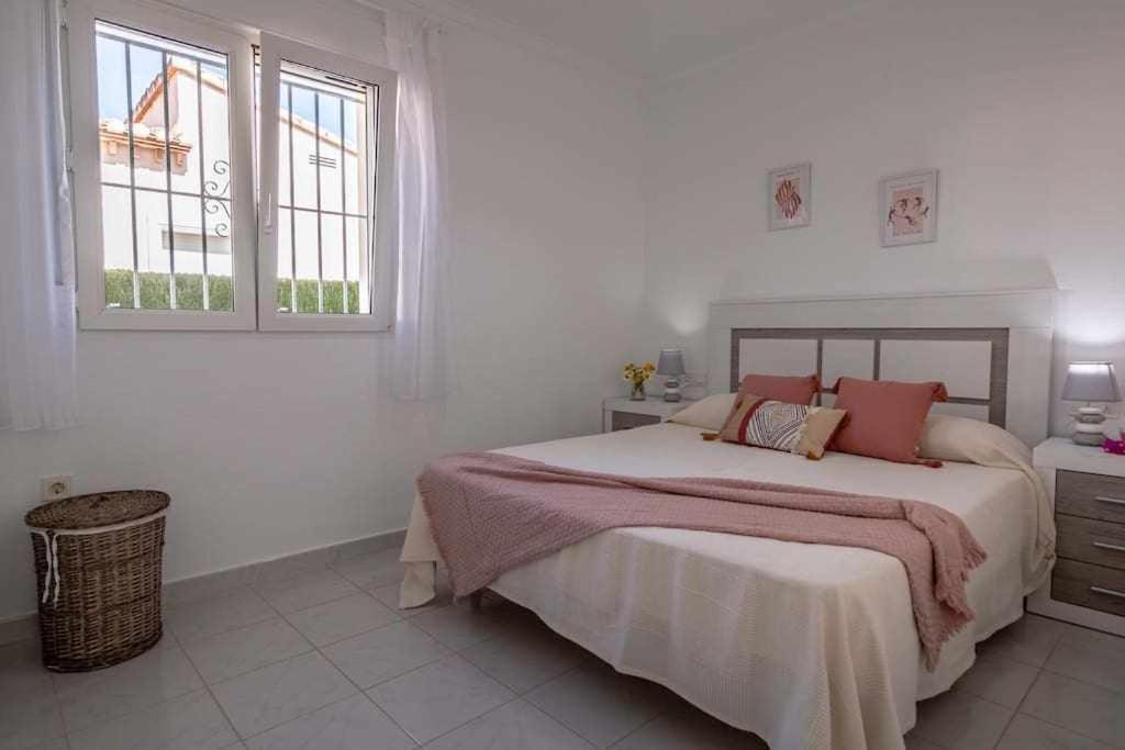 Paraiso Privado Con Piscina Villa Alqueries Denia Exteriör bild